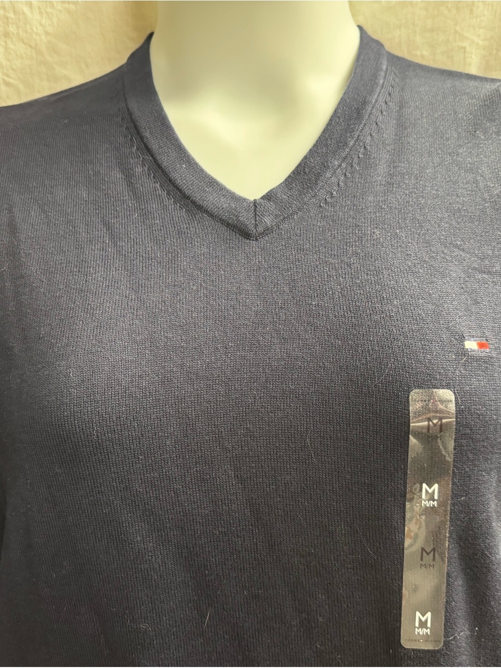 Tommy Hilfiger Men's Navy V‑Neck Sweater Shirt